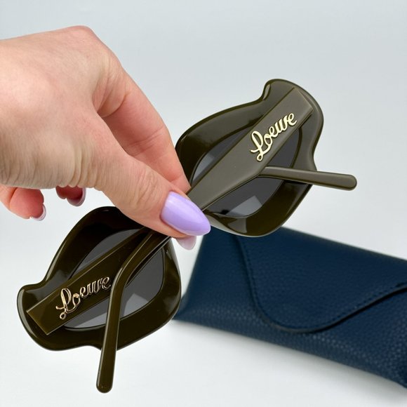 Loewe LW40109U 96A BRAND NEW Sunglasses Khaky Smoke Geometric Unisex - Picture 4 of 11